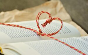 転職エージェントを比較する際に知っておくべきポイントは？